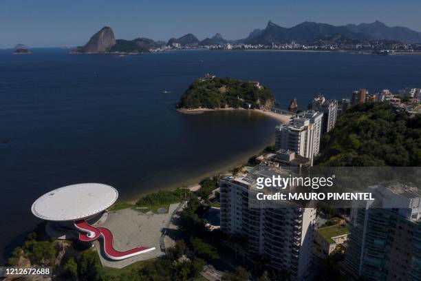 Aerial view of the city of Niteroi and its Contemporary Art Museum of Niteroi , buildings of the Boa Viagem neighbourhood and the city of Rio de...