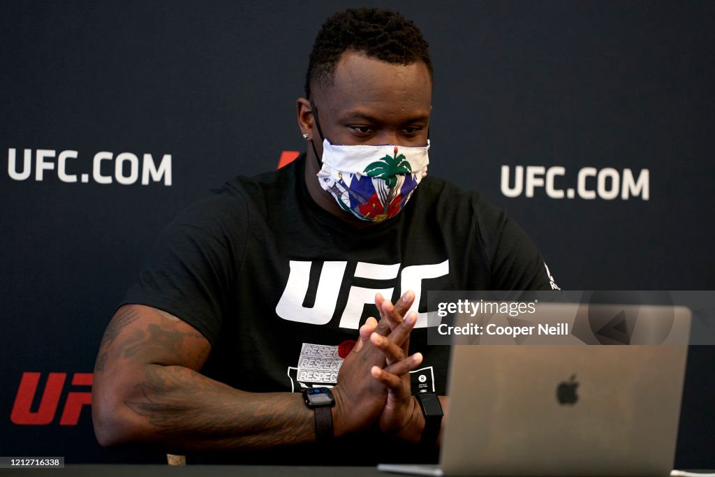 UFC Fight Night Smith v Teixeira: Previews
