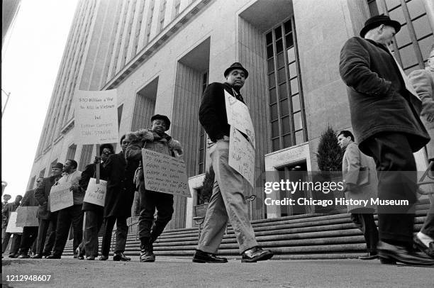 21 433 West Van Buren Street Stock Photos, High-Res Pictures, and ...