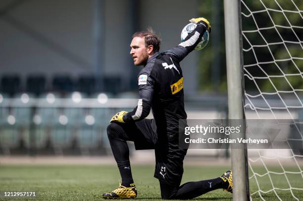 Tobias Sippel in action during a training session of Borussia Moenchengladbach at Borussia-Park on May 14, 2020 in Moenchengladbach, Germany.