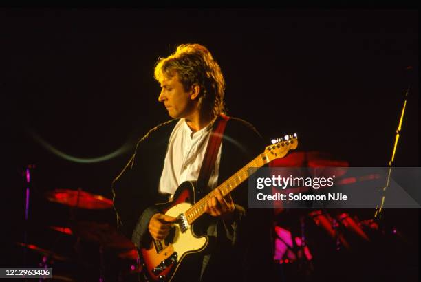 Andy Summers, Police 27-31 December 1983 Wembley Arena.