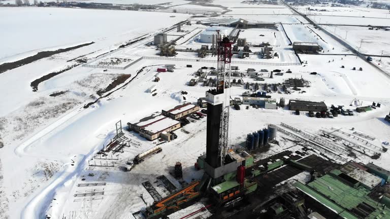 Work Over Rig In Winter 53 Offshore Oil Rig In Snow Stock Videos, Footage, & 4K Video Clips ...