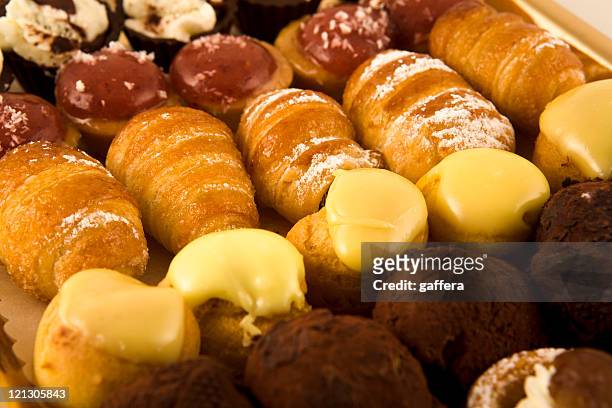 italian pastries - petit four bildbanksfoton och bilder