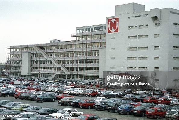 Blick auf das Gebäude des Neckermann Versandhauses in... News Photo ...
