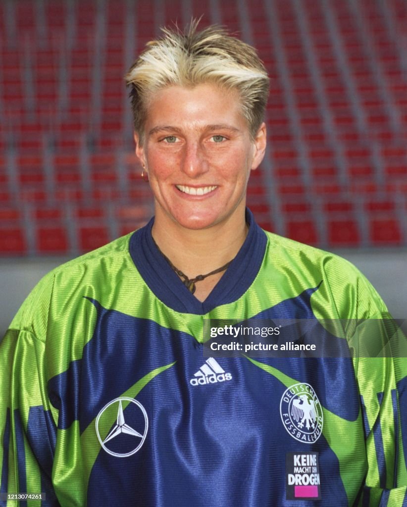 Torhüterin Silke Rottenberg gehört zum Aufgebot der deutschen... News ...