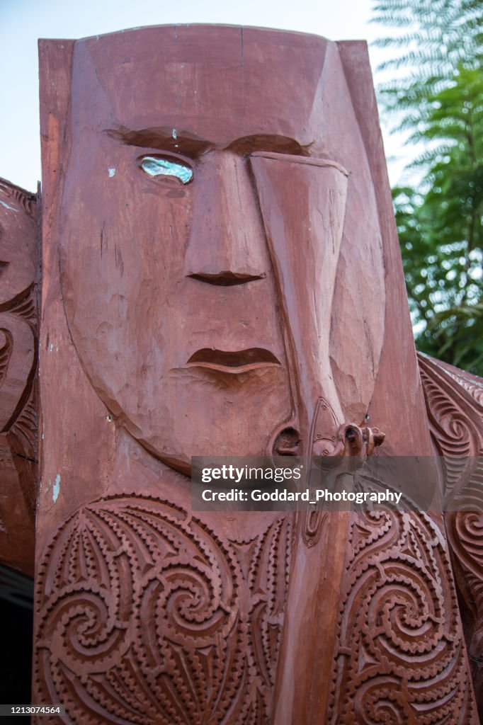 New Zealand Traditional Maori Wood Carving High-Res Stock Photo - Getty ...