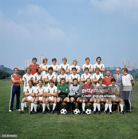 Eintracht Frankfurt - Mannschaft 1977/78 Eintracht Frankfurt - Mannschaft 1977/78