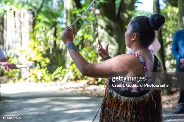 new zealand: maori poi dance - maori art stock pictures, royalty-free photos & images