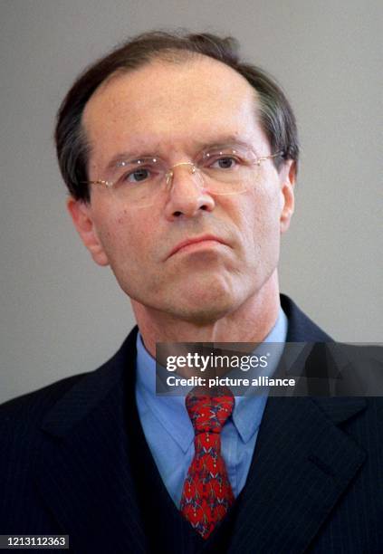 Der außenpolitische Chefberater des Bundeskanzlers Gerhard Schröder, Michael Steiner, aufgenommen am 10.3.2000 in Berlin. Der in München geborene...