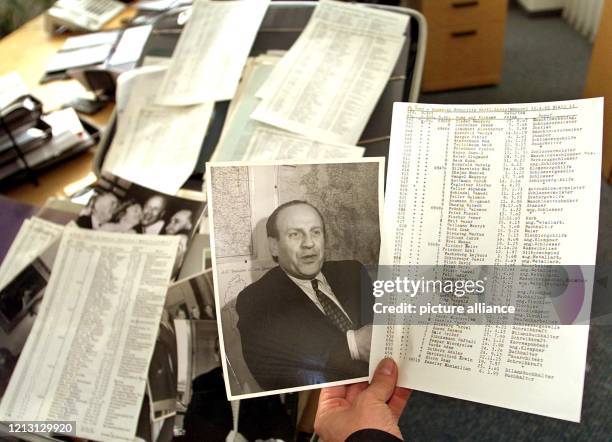 Der umfangreiche schriftliche Nachlass des deutschen Fabrikanten Oskar Schindler , der in der Nazizeit rund 1200 Zwangsarbeiter vor dem Tod im...