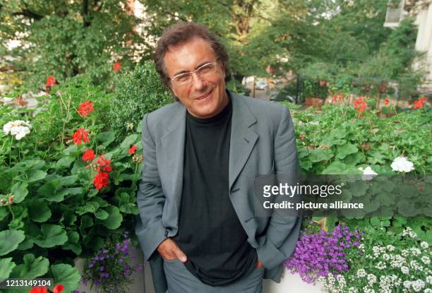 Der italienische Sänger Al Bano Carrisi, aufgenommen am 7.9.1999 in Hamburg. Der 56-Jährige, der in der Hansestadt sein neues Album "Volare"...