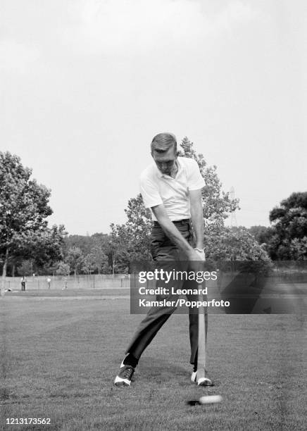 American golfer Al Geiberger, circa February 1966. Image number 7 from a sequence of 9. NOTE TO EDITORS: This image is part of an instructional golf...