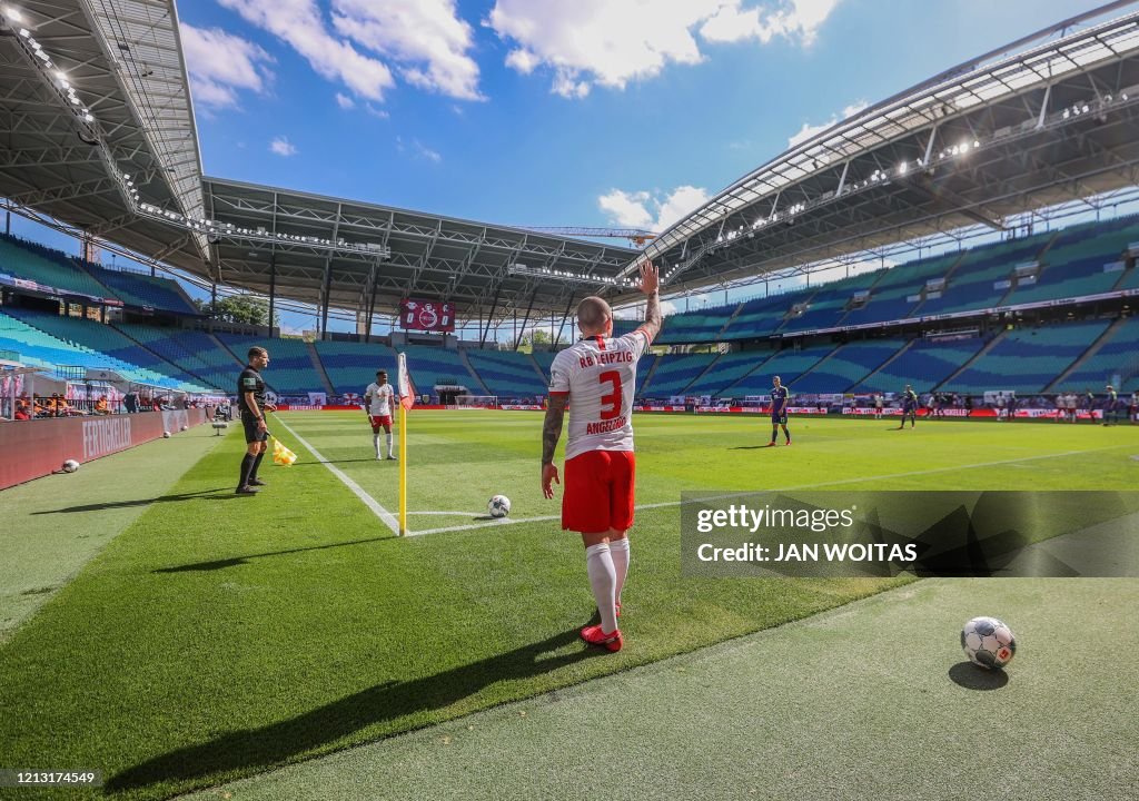 FBL-GER-BUNDESLIGA-LEIPZIG-FREIBURG