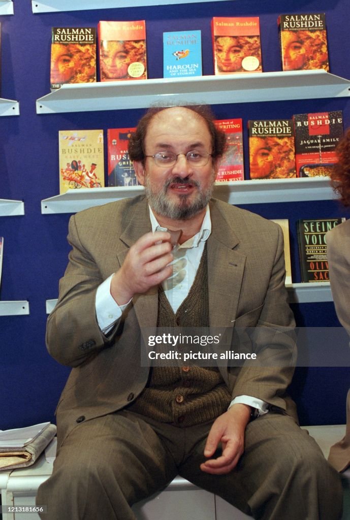 Salman Rushdie auf der 50. Frankfurter Buchmesse