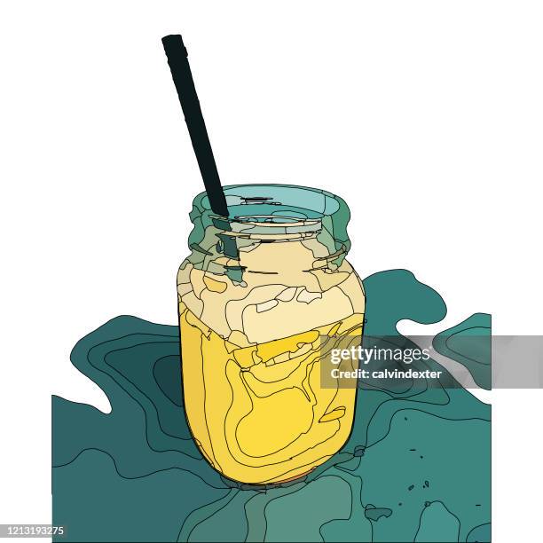 ilustraciones, imágenes clip art, dibujos animados e iconos de stock de smoothie en un frasco de vidrio - fruit juice smoothie