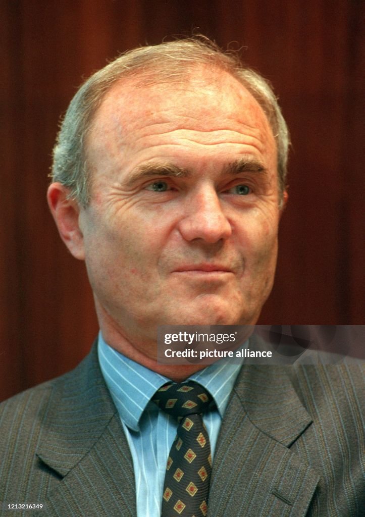 Issing Otmar Issing, Chefökonom der Deutschen Bundesbank, auf einer... News ...