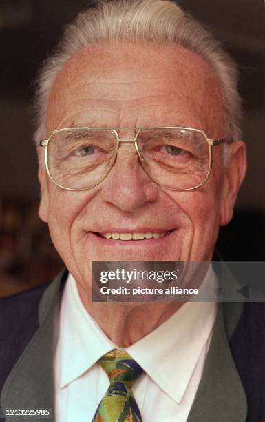 Der frühere Präsident des Bayerischen Landtags Franz Heubl am 4.8.1998 in München. Er ist nach eigenen Angaben der letzte noch lebende Zeitzeuge des...