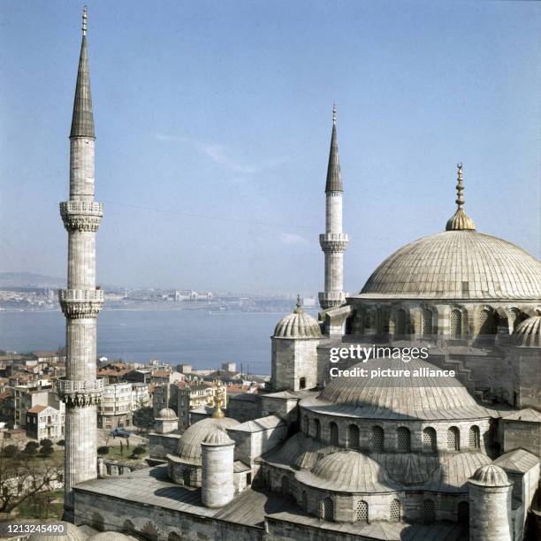 Die Sultan-Ahmet-Moschee, auch blaue Mosche genannt, in Istanbul .