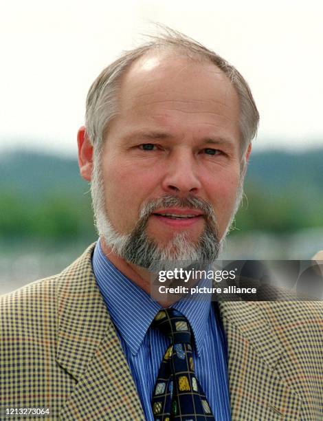 Deutscher Generalkonsul der Nordschleswiger in Apenrade , aufgenommen am 5.8.1997 in Apenrade. Radcke, der vor seiner Entsendung in den Norden fünf...