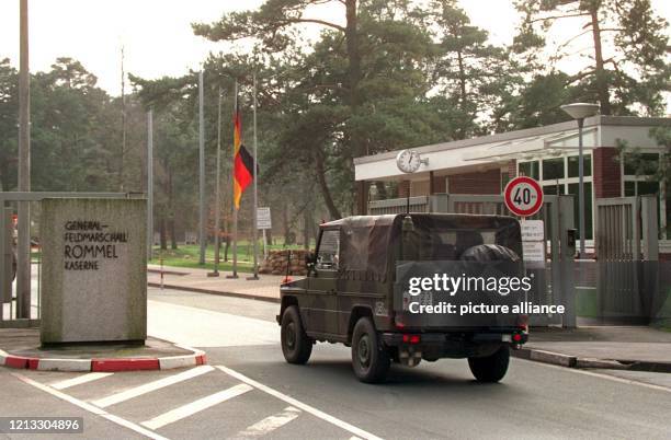 Blick auf die Generalfeldmarschall-Rommel-Kaserne in Augustdorf am 18.3.1997. Die Kaserne liegt etwa 15 Kilometer von der Detmolder Innenstadt...