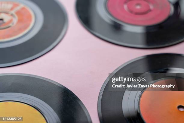 5 Inch Records 625 Vintage 45 Records Stock Photos, High-Res Pictures, and Images ...