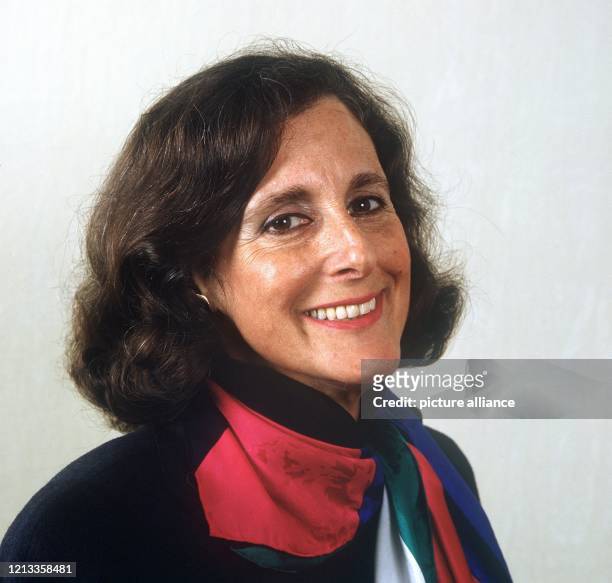 Lois Fisher-Ruge, US-amerikanische Schriftstellerin , aufgenommen im Oktober 1987 auf der Frankfurter Buchmesse. Fisher-Ruge war 1972 bis 1989 mit...