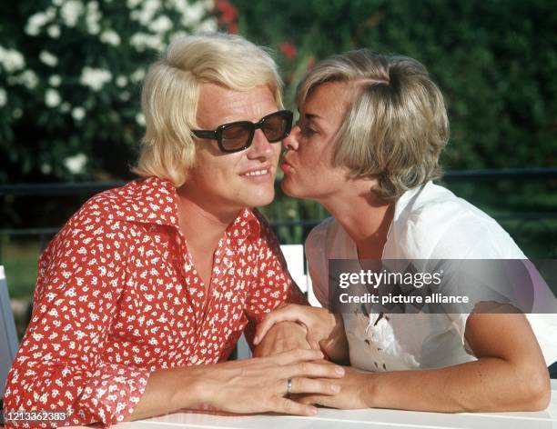 Heino und seine zweite Ehefrau Lilo, mit der er von 1965 bis 1978 verheiratet war . Heinz-Georg Kramm begann als Bäcker und startete erst 1964 seine...