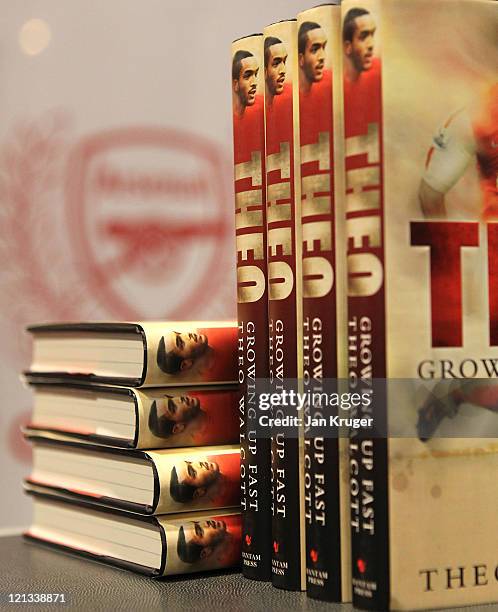 25 Theo Walcott Book Signing Photos & High Res Pictures - Getty Images