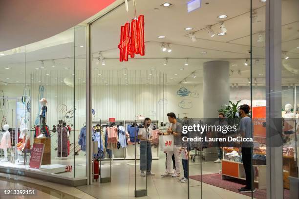 7,214 H And M Store Photos and Premium High Res Pictures - Getty Images 7,214 H And M Store Photos And Premium High Res Pictures - Getty Images