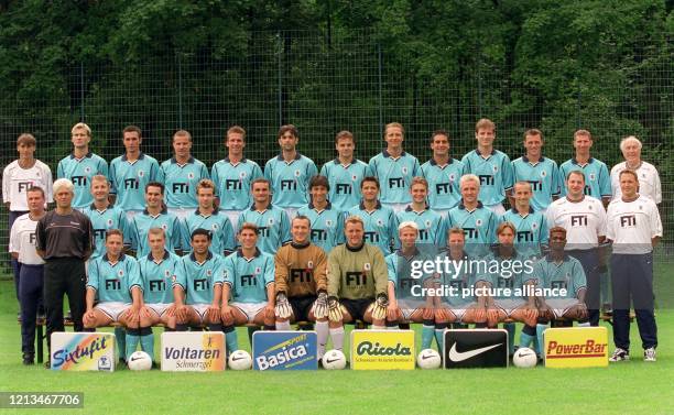 German Soccer - Bundesliga - 1860 Munich v SC Freiburg. Bernhard Winkler, 1860  Munich Stock Photo - Alamy