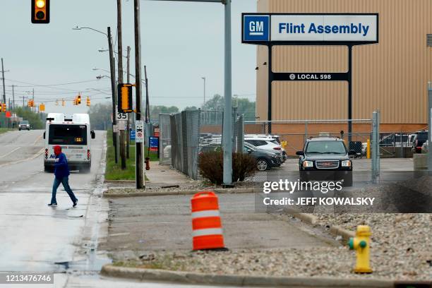 The General Motors Flint Assembly plant is seen on May 18, 2020 in Flint, Michigan. - This plant produces Heavy-Duty Chevrolet and GMC Sierra Crew...