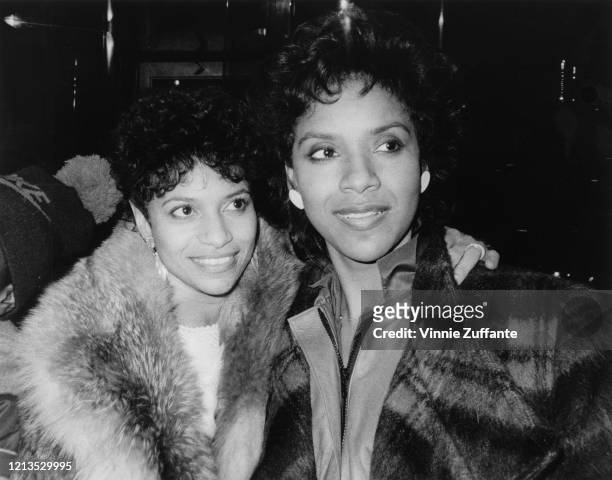 American actress and dancer Debbie Allen in New York City with her sister Phylicia Ayers-Allen , for the 'Night of 100 Stars II' television special,...