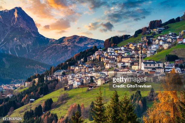 candide -upper comelico (bl) italy - belluno stock pictures, royalty-free photos & images