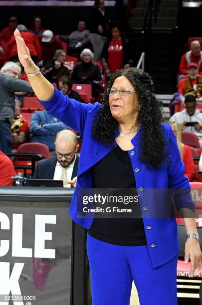 C Stringer 164 C Vivian Stringer Photos Stock Photos, High-Res Pictures, and ...