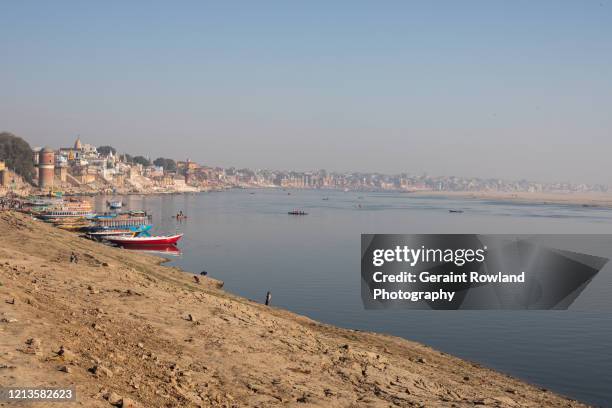 the ganges river, and local coastline - ganges stock-fotos und bilder