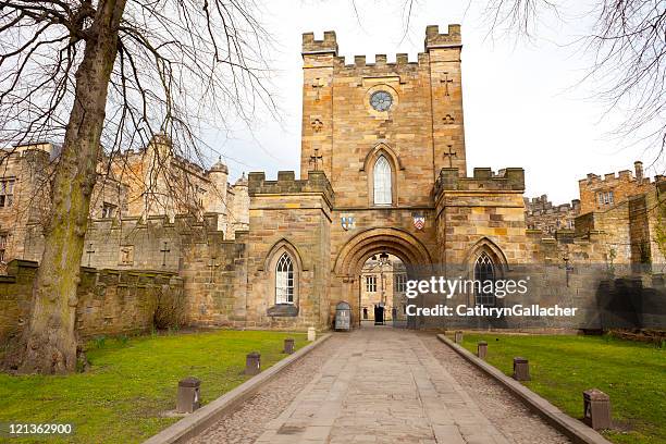 durham castle gate - edward-lambton-7th-earl-of-durham stockfoto's en -beelden