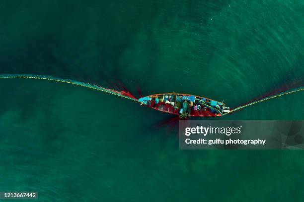 deep sea fishing in arabian sea - cotchin stock-fotos und bilder