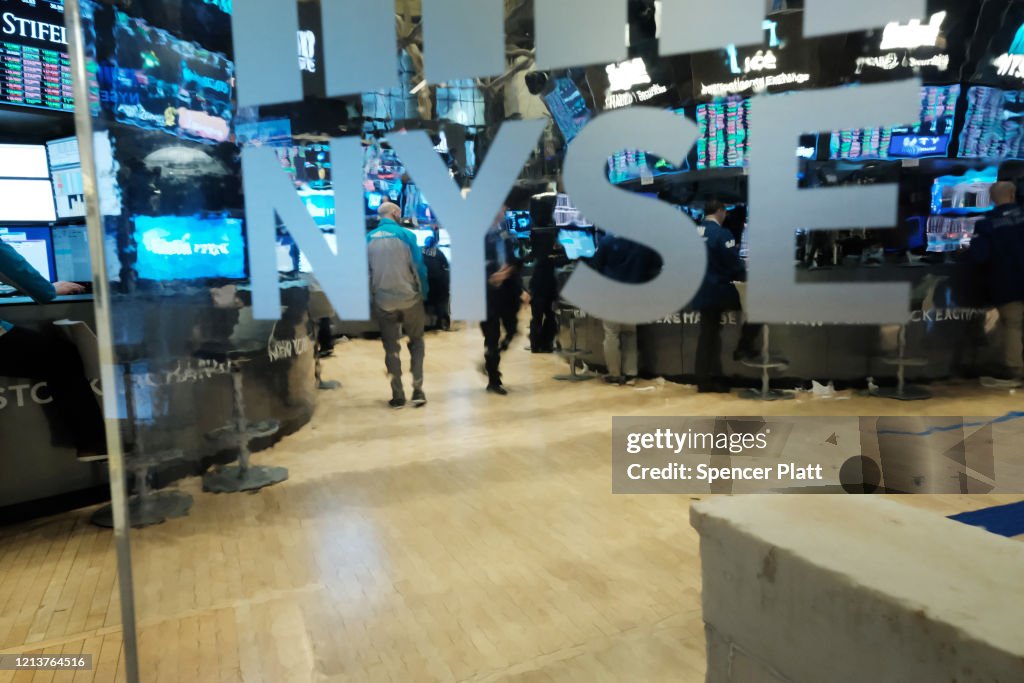 NYSE Closes Trading Floor, Moves To Fully Electronic Trading Amid Coronavirus Pandemic