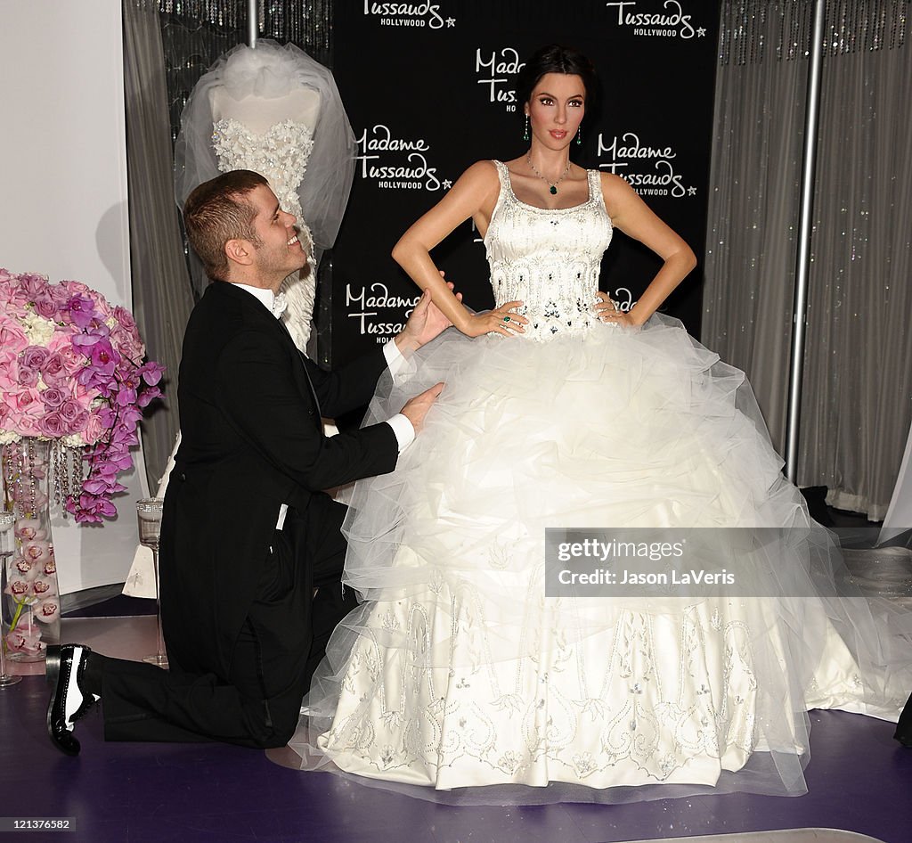 Kim Kardashian Wax Figure Unveiled In Wedding Dress At Madame Tussauds Hollywood