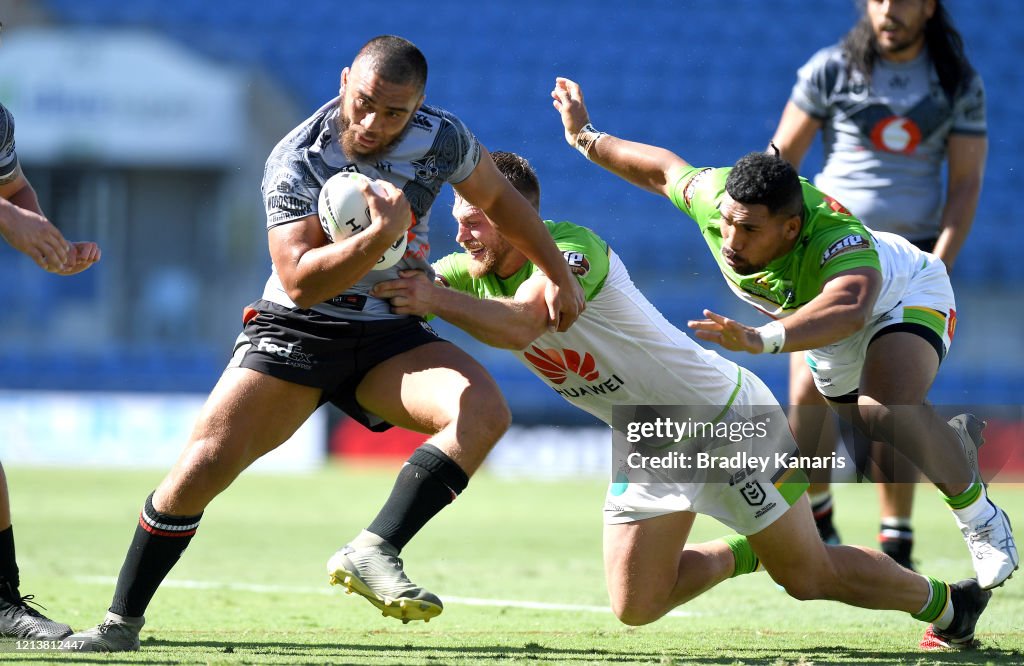 NRL Rd 2 - Warriors v Raiders