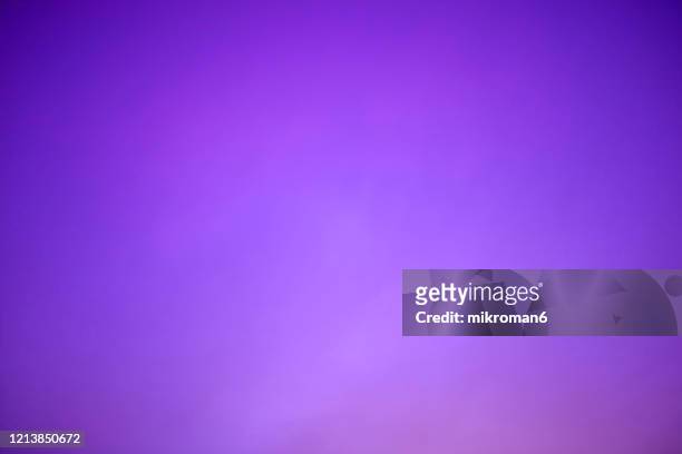 purple paper background - glamour ストックフォトと画像