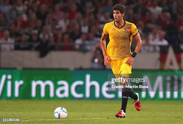 Frederico Fazio of Sevilla runs with the ball during the UEFA Europa League play-off match between Hannover 96 FC Sevilla at AWD Arena on August 18,...