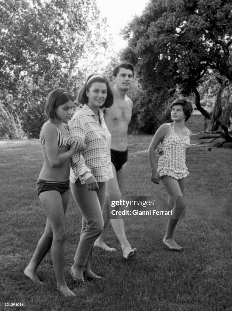 Linda Christian and Edmund Purdom and Romina Power