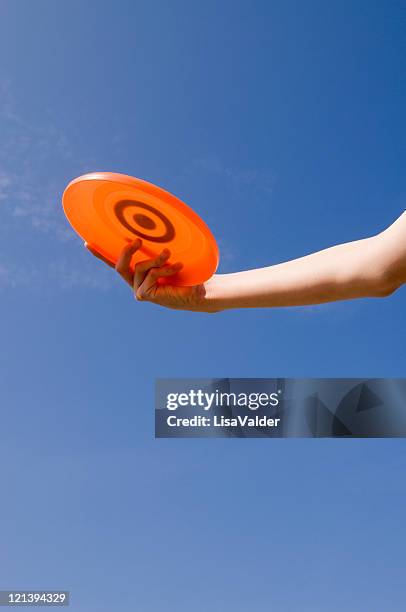 frisbee - frisbee stock-fotos und bilder