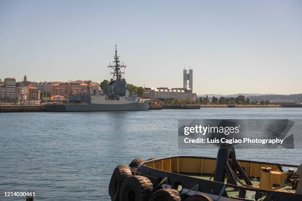 spanish frigate f-101 - spanish military foto e immagini stock