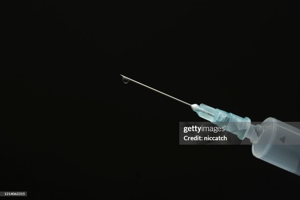 Macro injectienaald, spuit voor vaccin