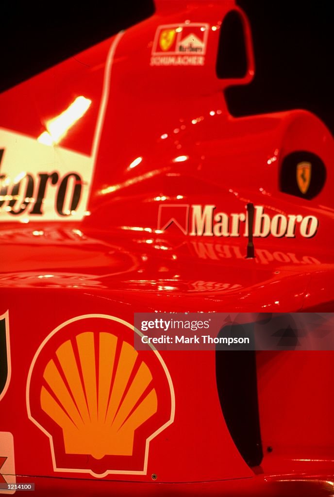 Shell Sponsor Formula Shell Ferrari Logo