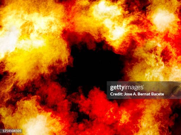 full frame of black hole in the middle of an explosion. - black hole 個照片及圖片檔