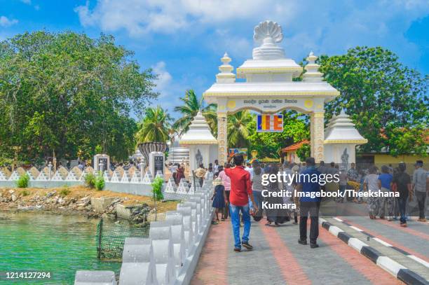 nagadeepa buddhist temple, native island, jaffna. - jaffna stock pictures, royalty-free photos & images