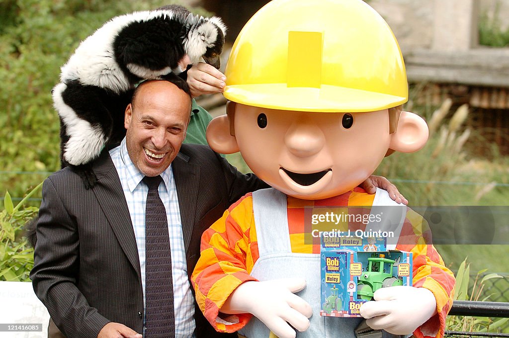 Martin Yaffe, Dana the Lima and Bob the Builder during TV Cartoon... News  Photo - Getty Images